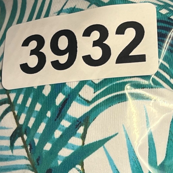 Tommy Bahama Bikini Top Swim 34D Teal White Halter Tropical Reversible Underwire - Picture 9 of 9